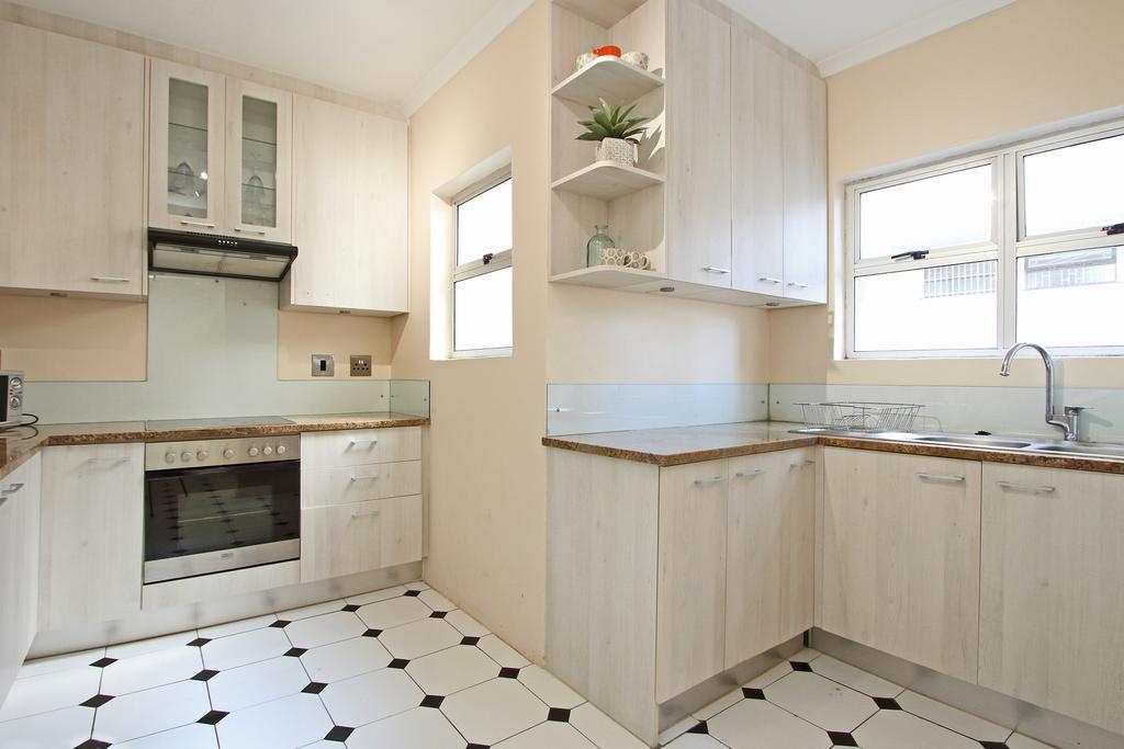 Berkeley Square Διαμέρισμα Κέιπ Τάουν Εξωτερικό φωτογραφία